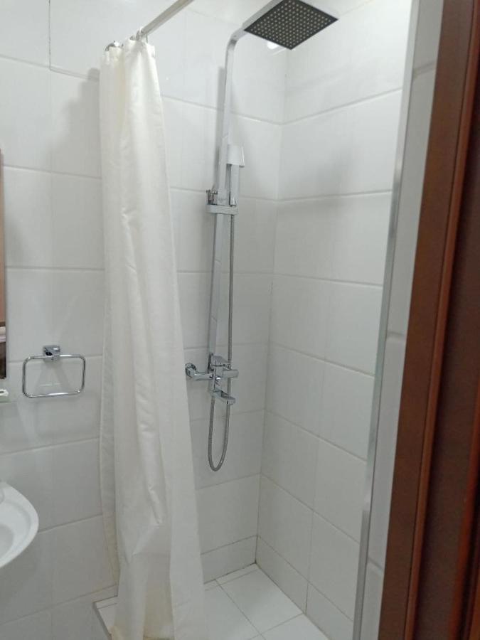 Queens 2 Hotel ทาชเคนต์ ภายนอก รูปภาพ